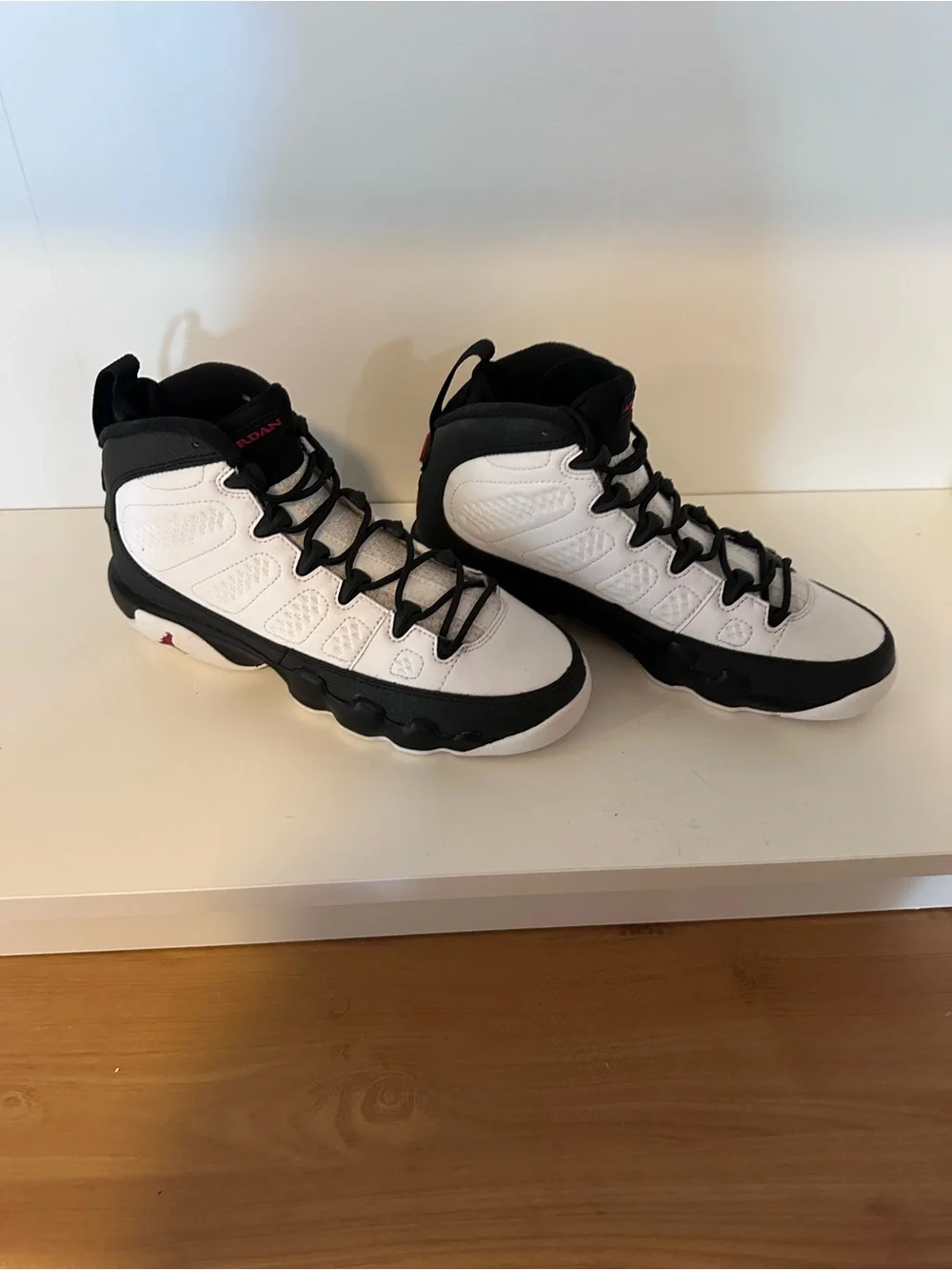Air Jordan 9 Retro OG Space Jam 2016 in boys 4.5Y White and Black Sneakers